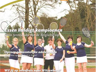 Voorpagina Essen Info mei 2013, damesteam ETC